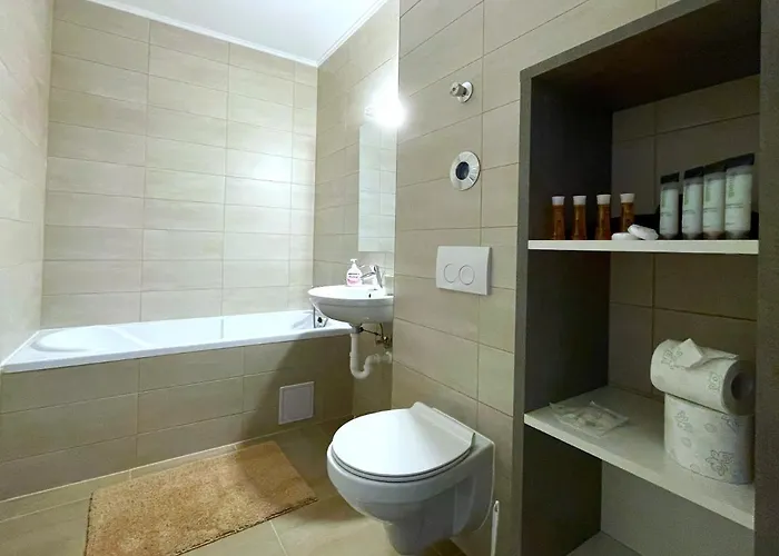 Апартаменты Bartolomeu Serenity W. Free Parking